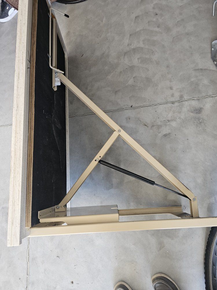 Main image 4