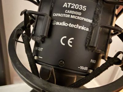 Audio Technica AT2035 Cardoid condenser with shock mount and stand