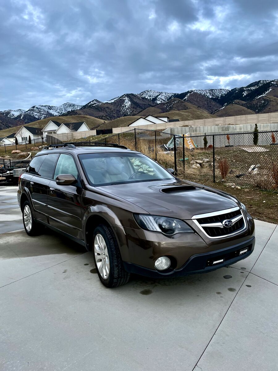 2009 Subaru Outback 2.5XT Limited