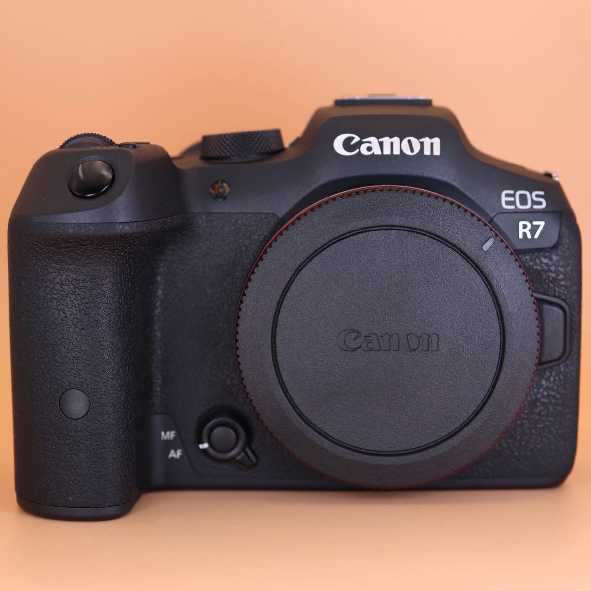 Canon EOS R7 5K SHOTS Mirrorless Digital Camera with EF 24-70mm f/2.8L II USM Lens Kit