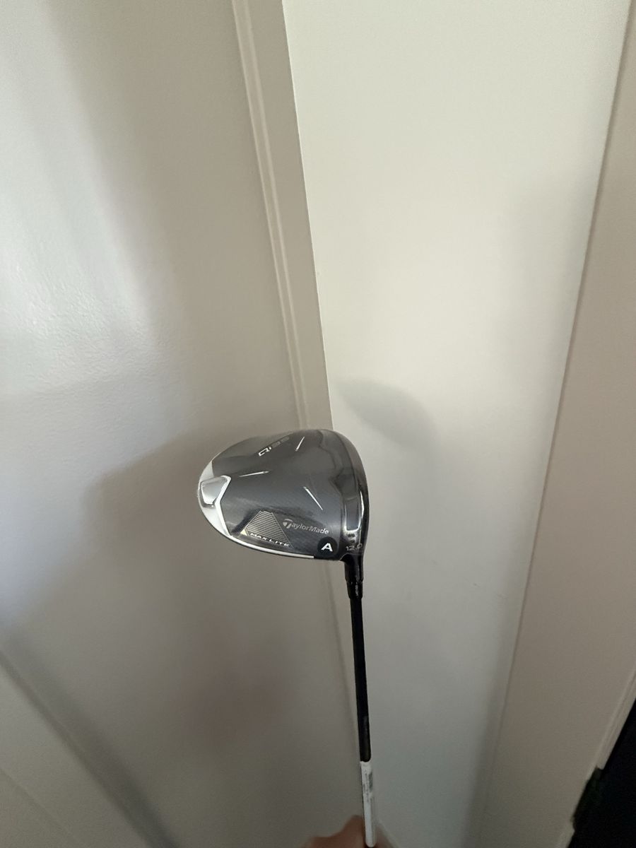 New Taylormade Qi35 Max Lite Driver