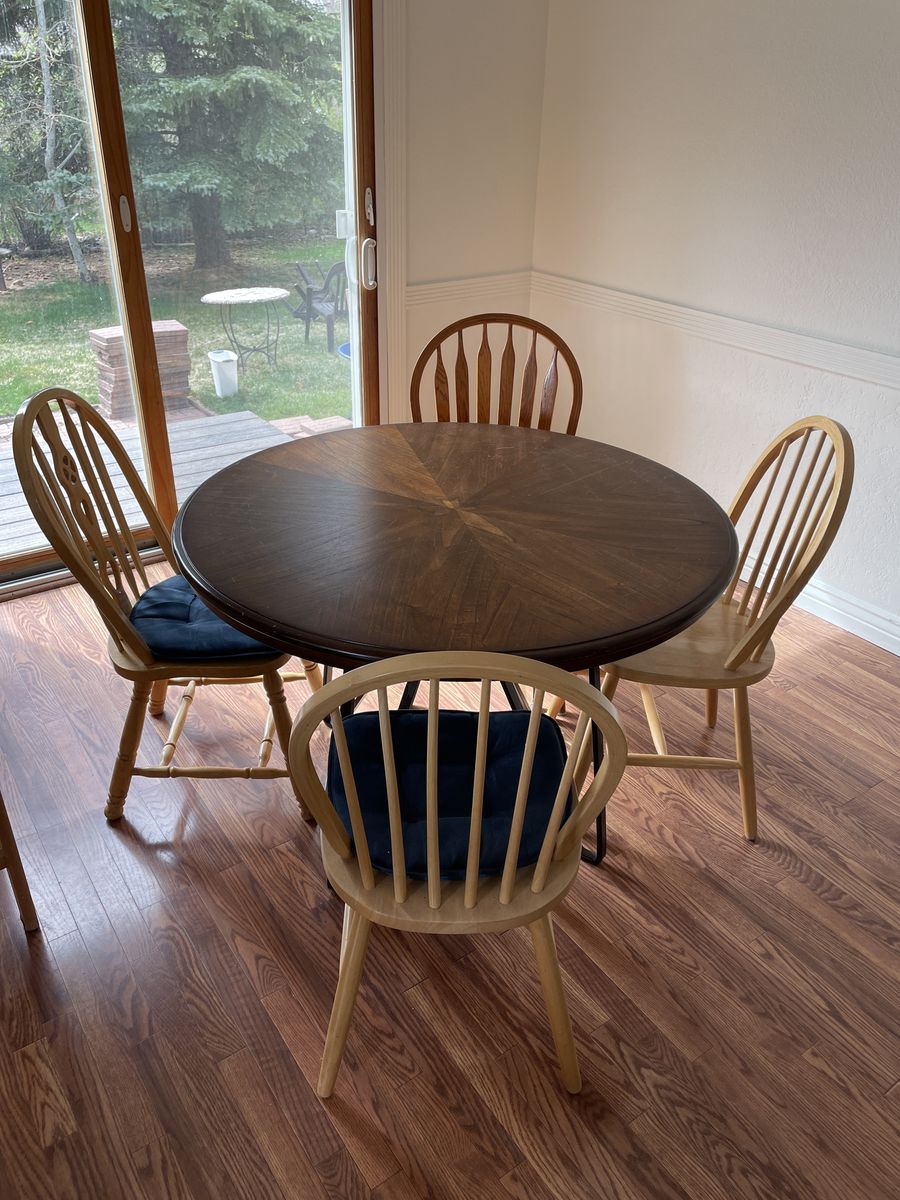 Circular Dining Table - Walnut Dining Table
