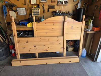 Hardwood Full Size Four Poster Bedframe