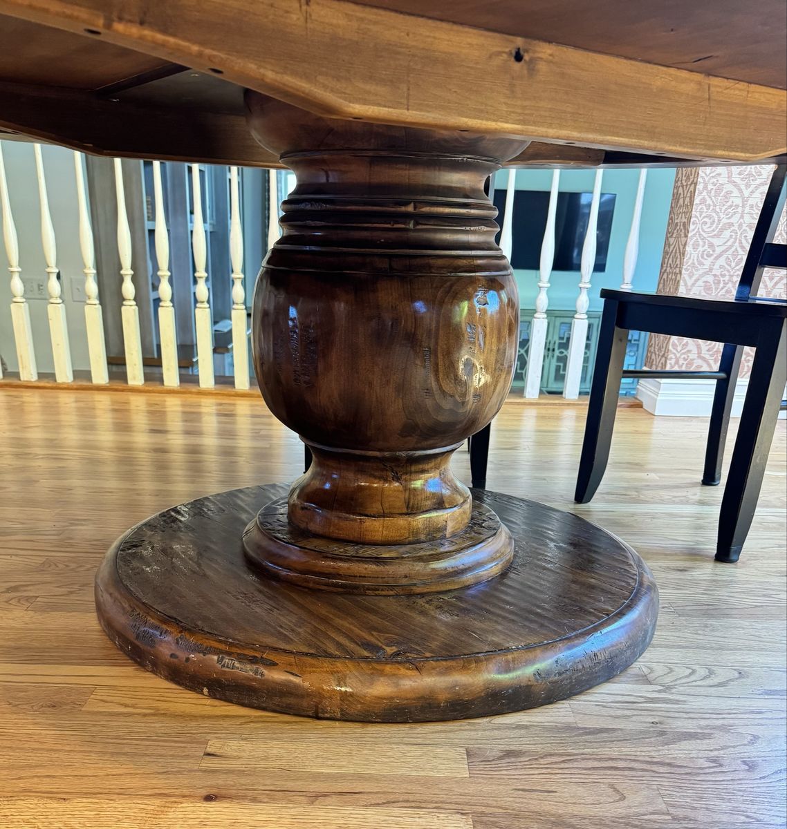 Main image 5