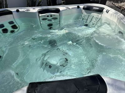 Hot Tubs Bullfrog Spas JetPak Therapy System