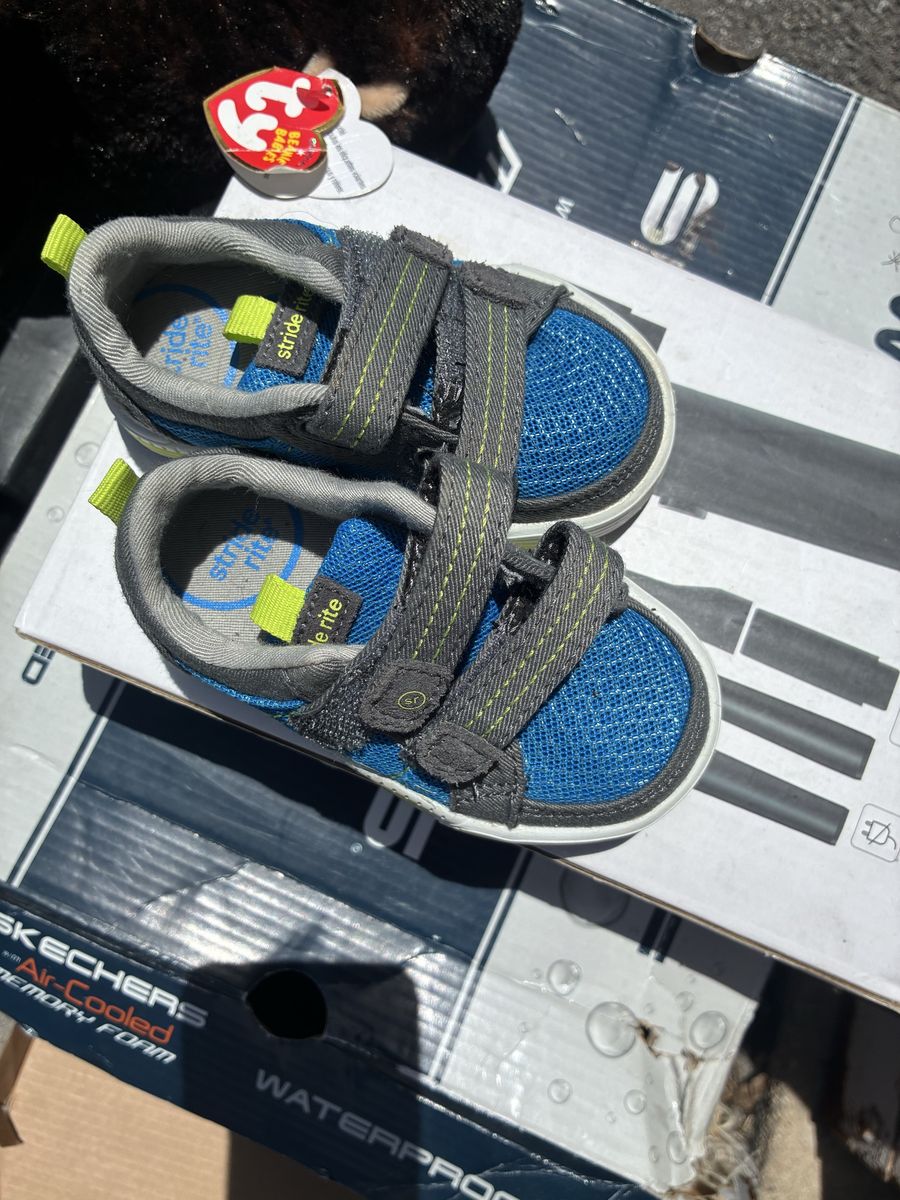 Stride Rite Blue & Gray Mesh Double Strap Sandals - Toddler Size, Hook & Loop Closure