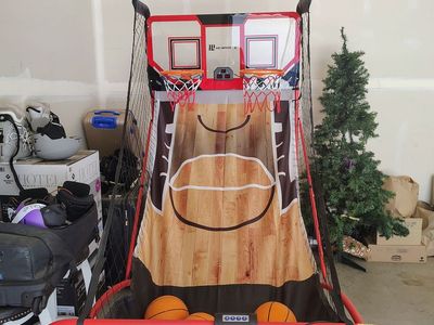 2-player basketball game