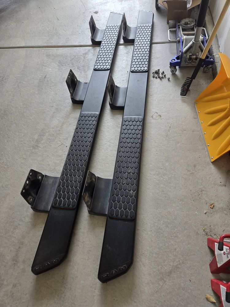RAM OEM Black Hexagon Tread Side Steps Running Boards for Dodge Ram Truck