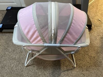 Dream On Me Karley Bassinet Grey and Pink Infant Baby Crib Folding