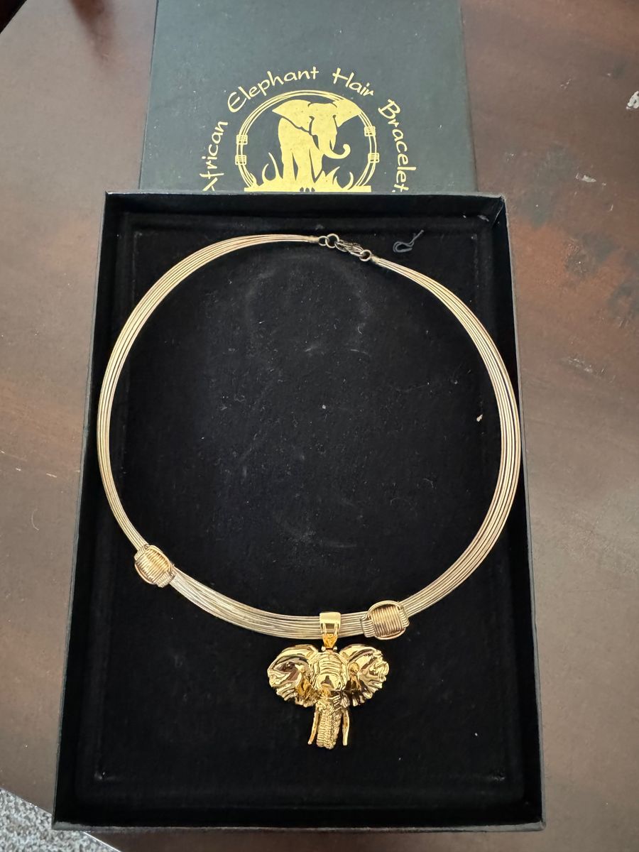 Elephant Hair Necklace with Elephant Pendant
