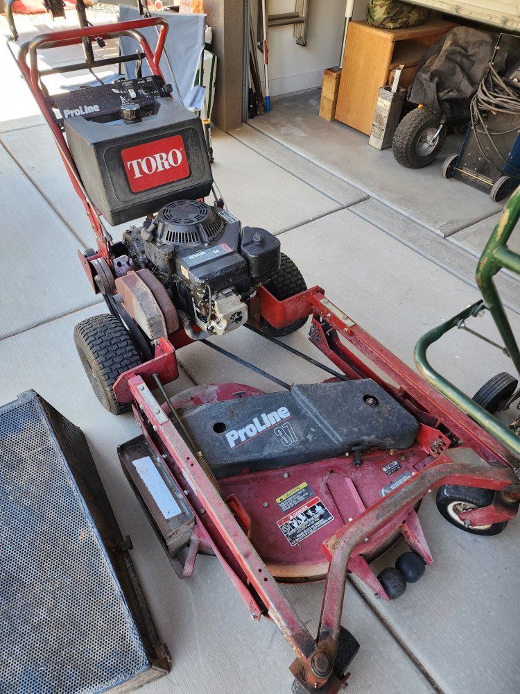 37" Toro proline mower walk behind