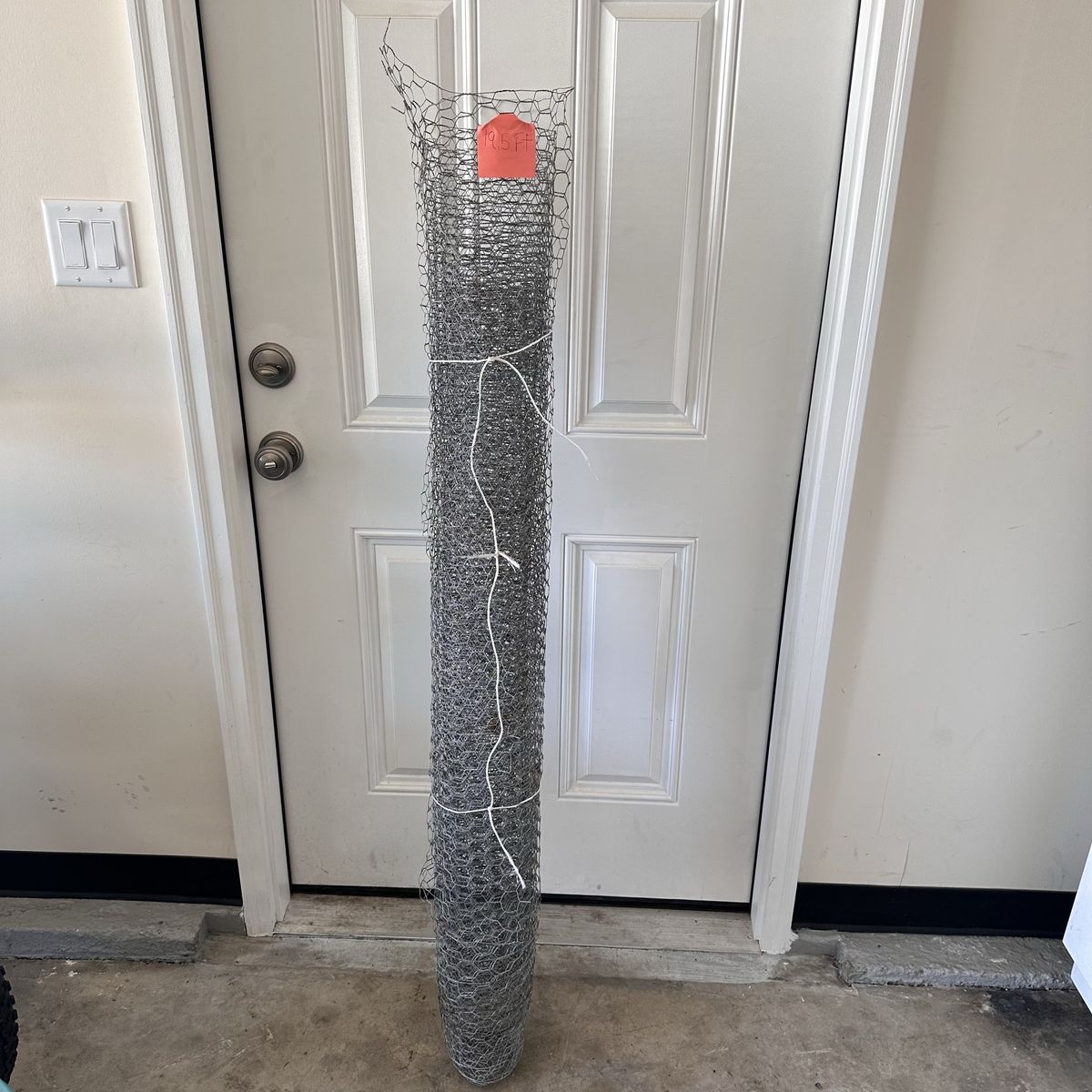 Galvanized Chicken Wire Fence
