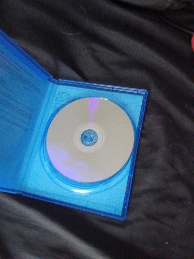Main image 3