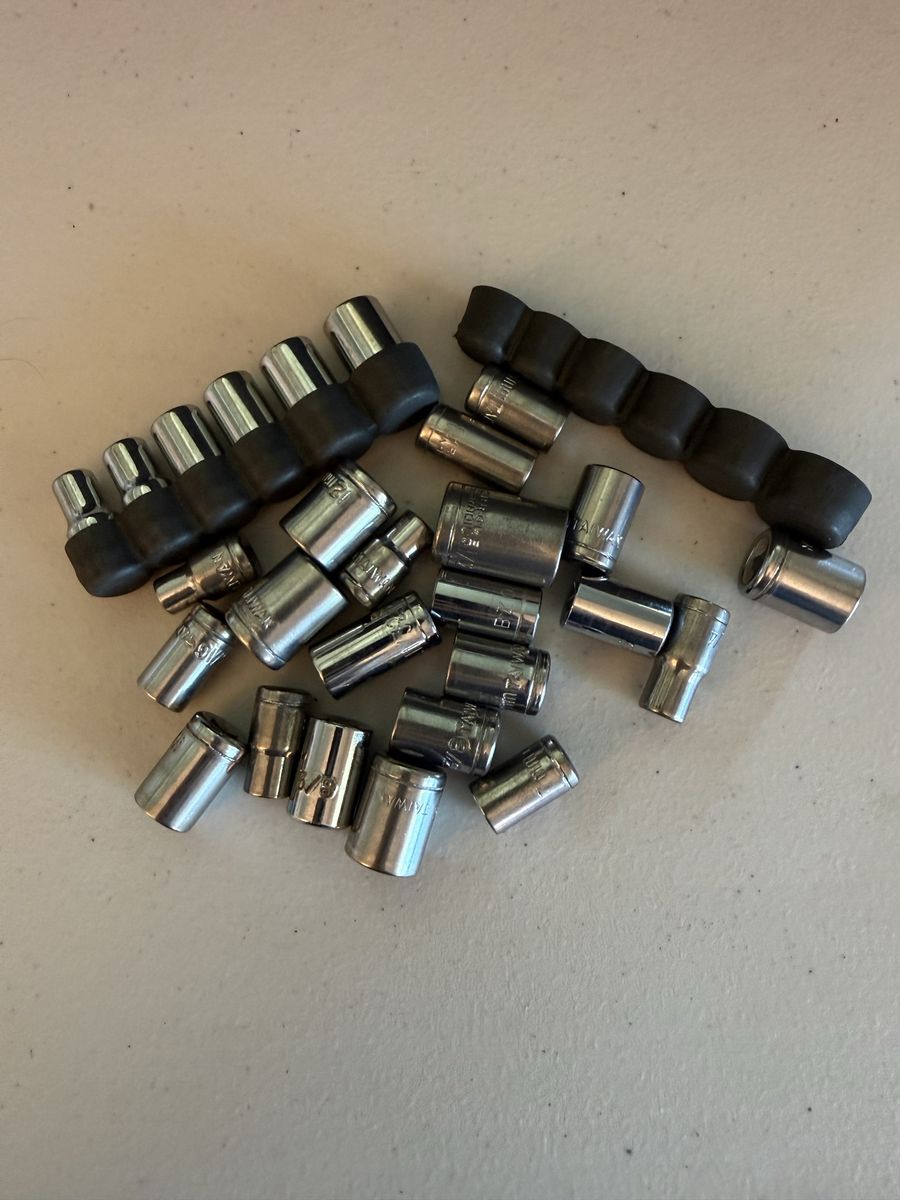 Bulk Pile of 1/4" Drive Sockets & Organizers - Mixed Sizes