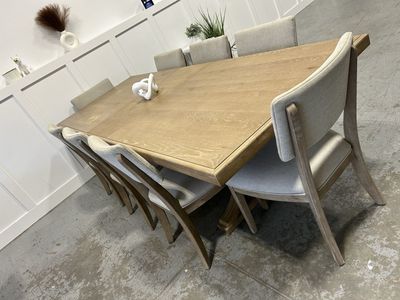 MERCER 9 PIECE DINING SET - DELIVERY & FINANCING AVAILABLE!!