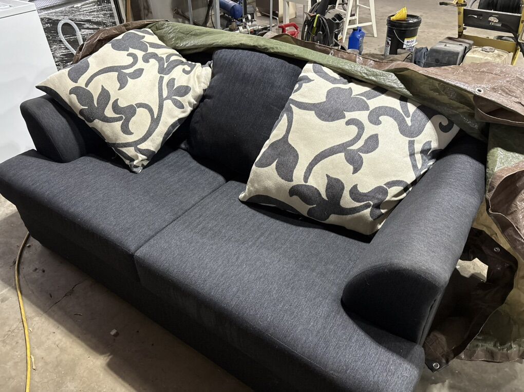 Sofa/love Seat