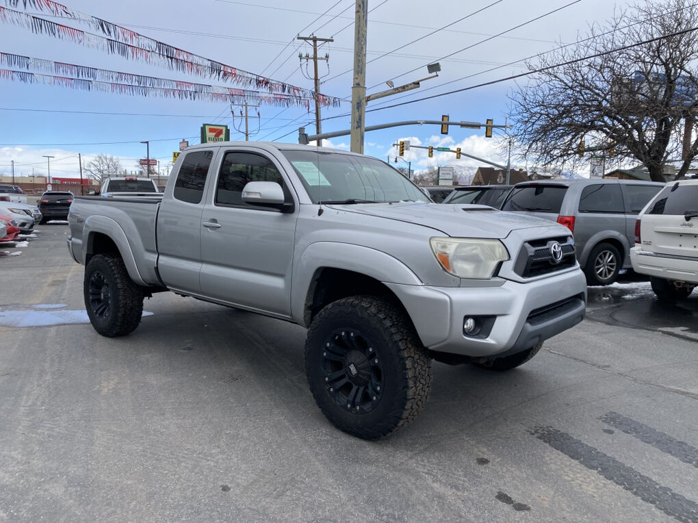 2012 TOYOTA TACOMA V6