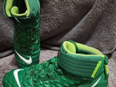 Nike Force Savage Pro 2 Football Cleats