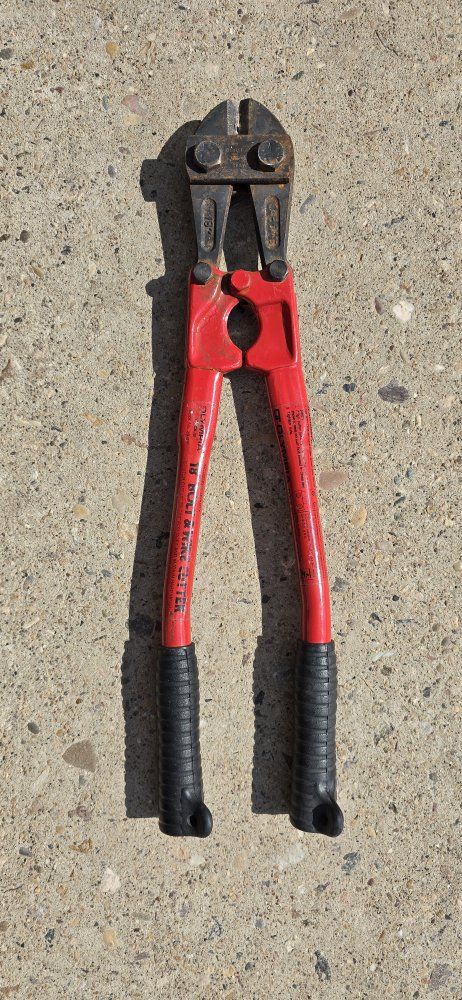 Olympia 18-inch Bolt & Force Cutter - Red & Black, Durable Hand Tool for Heavy-Duty Cutting