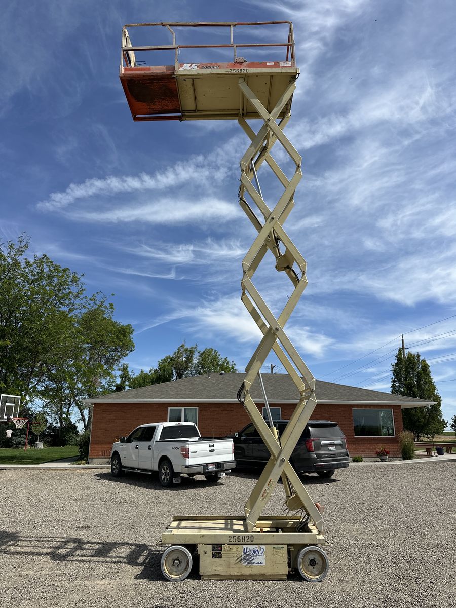 Main image 6