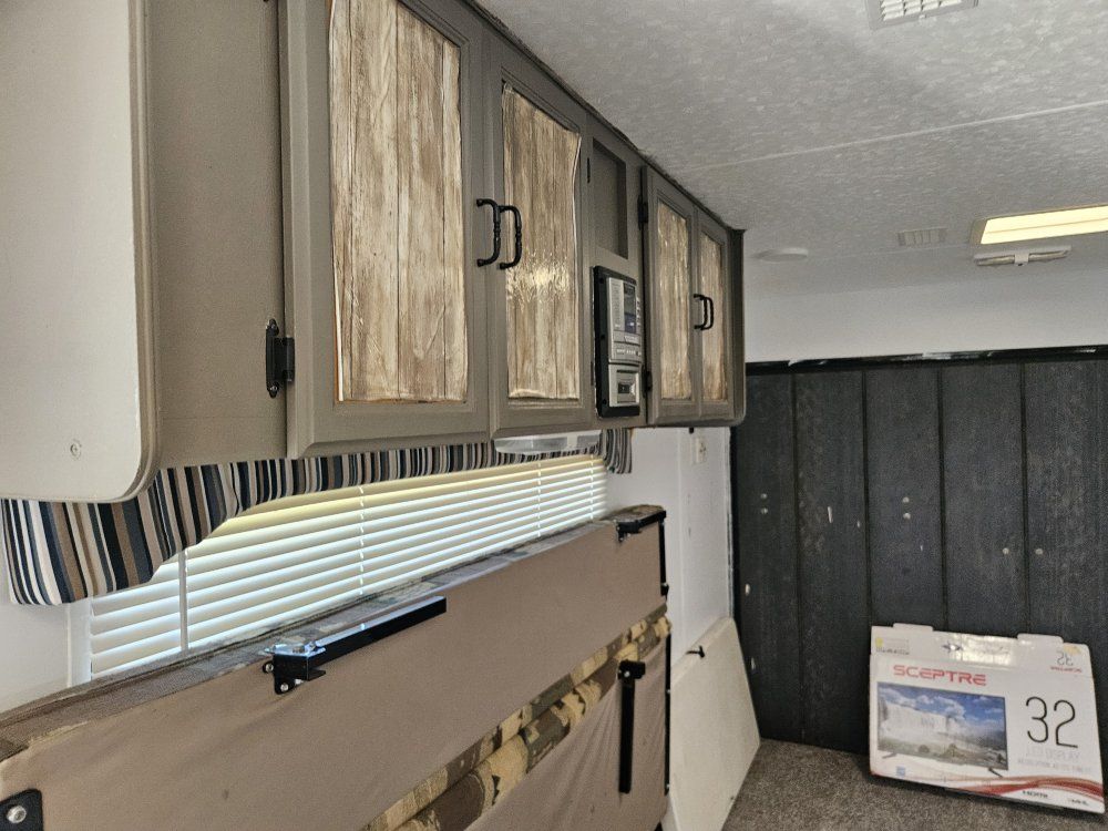 Main image 23