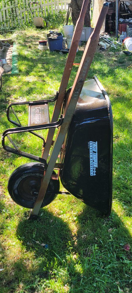 Wheelbarrow
