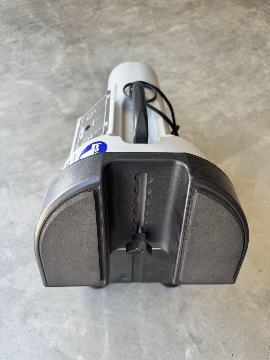Main image 4