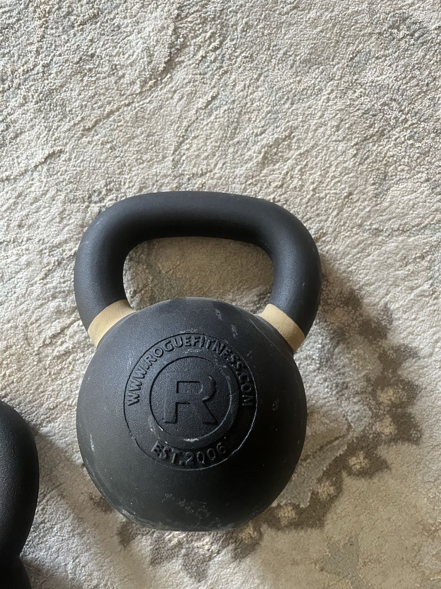 Rogue 40lb kettlebell