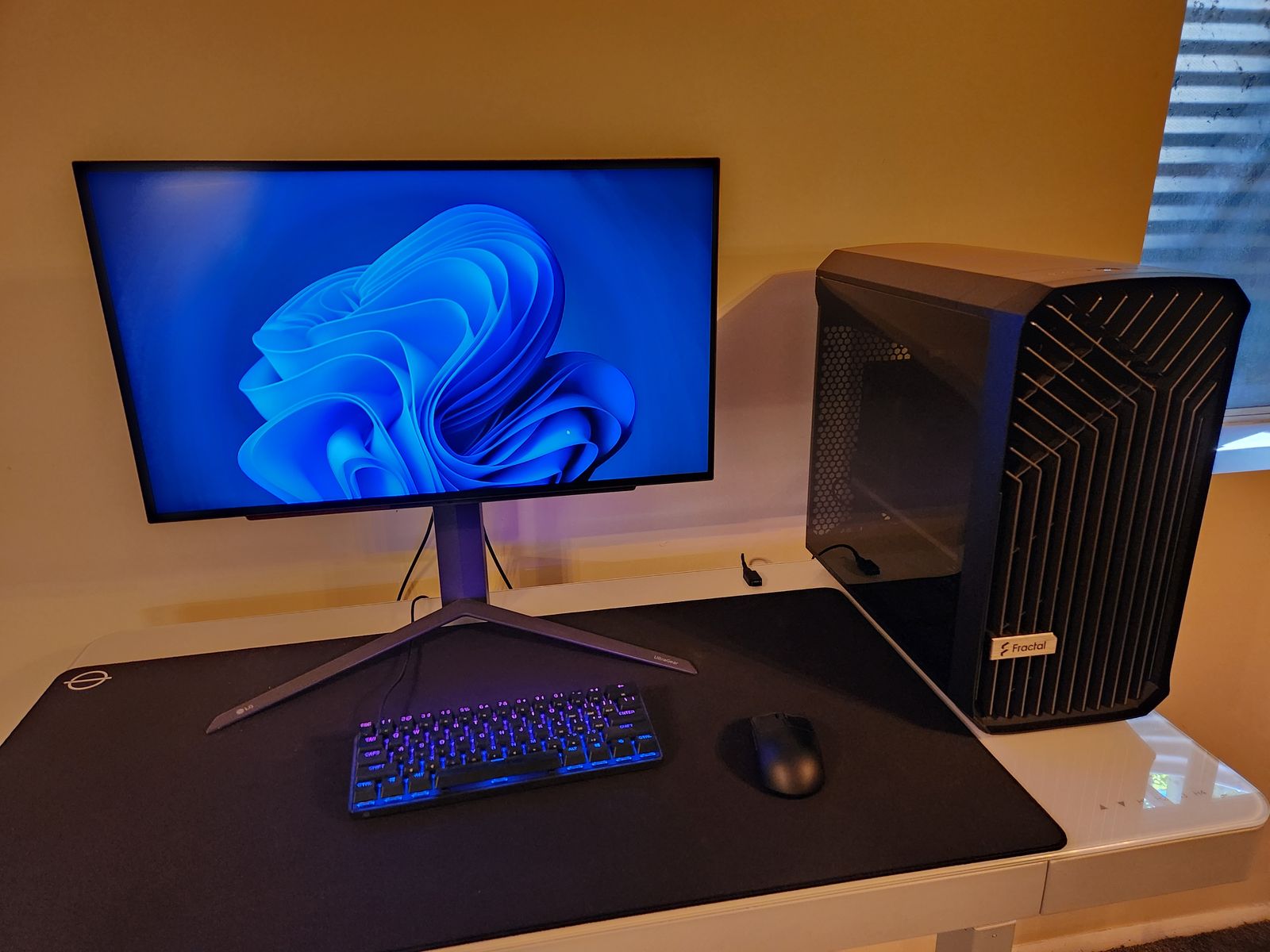 Gaming PC - Radeon 7800XT and Intel 12700k