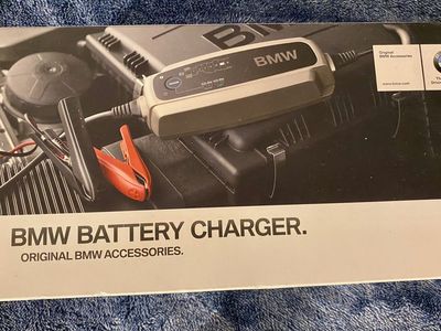 Like New BMW Battery Charger