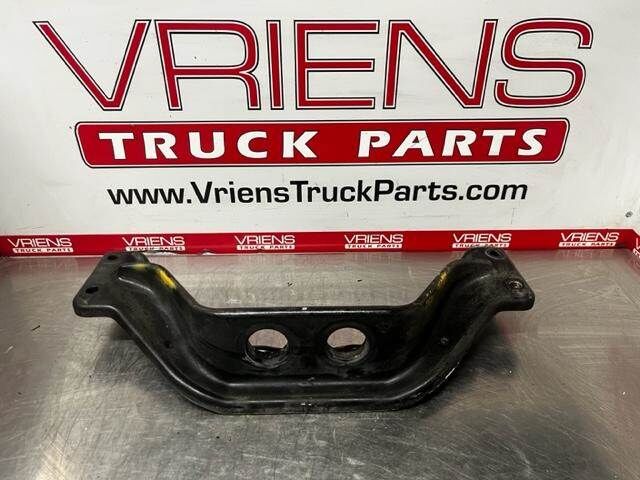 Kenworth W900 Suspension Crossmember / K-Frame