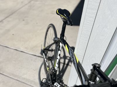 Fuji Race Road Bike