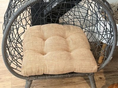 HUntington Rattan Cat Cave