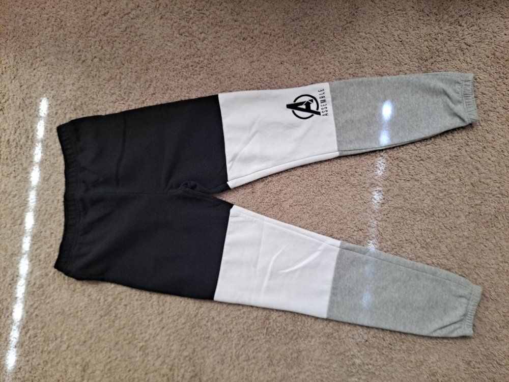 Avengers sweatpants