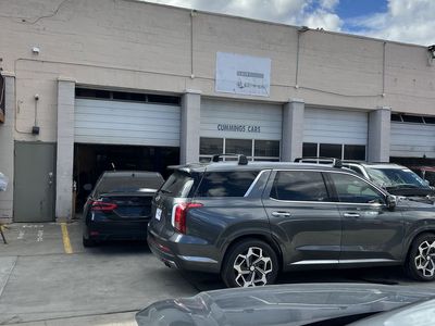 Body shop/ and or used car sales