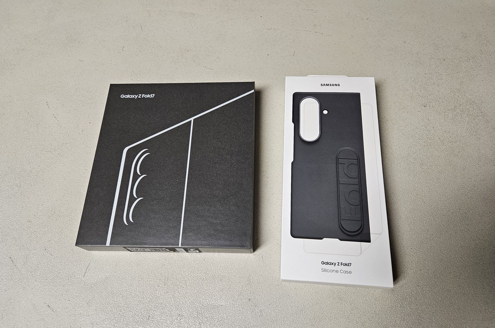 Basically New Samsung Fold 7 Unlocked 512GB Black
