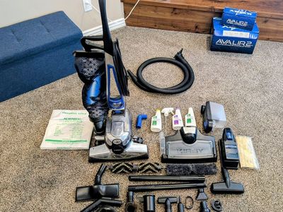 Kirby Avalir 2 vacuum, shampoo kit and accessories