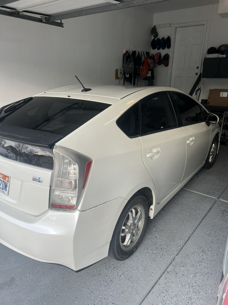 2010 Toyota Prius II