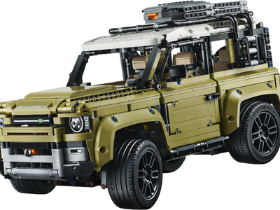 LEGO 42110 Land Rover Defender - (2 Sets) Complete/Retired