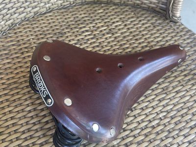 Brooks Leather Bicycle Saddle Seat - Brown with Springs for Comfort