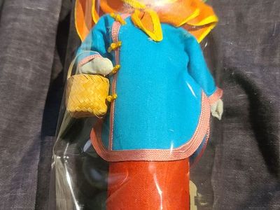 Vintage Taiwan Free China Doll Female Figure Handcrafted Asian Folk Art Artisan