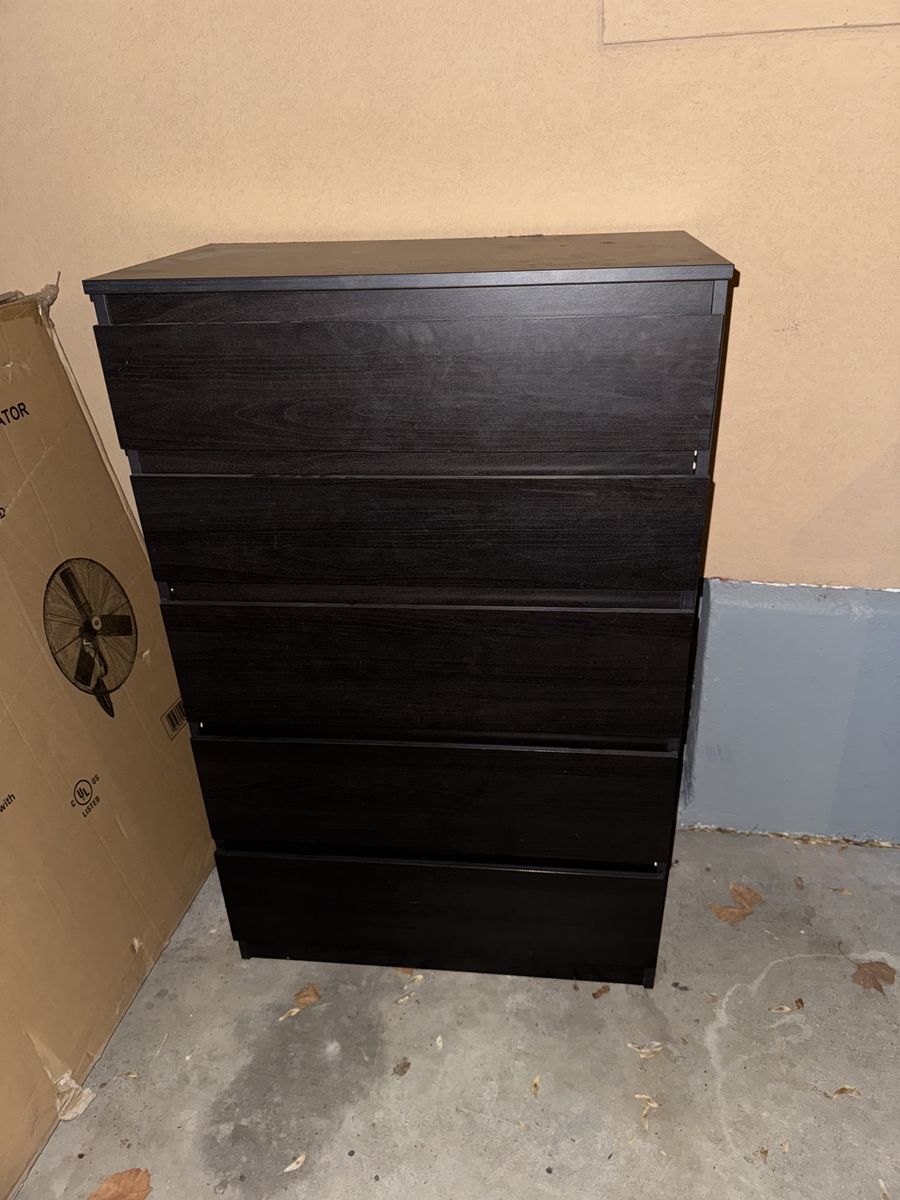 Black 5 drawer Dresser