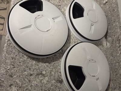 Automatic animal food feeders 3 for 60