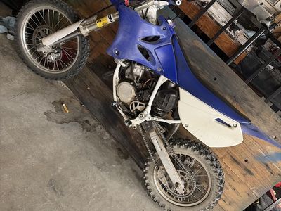 Yamaha YZ 85 Dirt Bike, Used - Blue, White, Engine Included