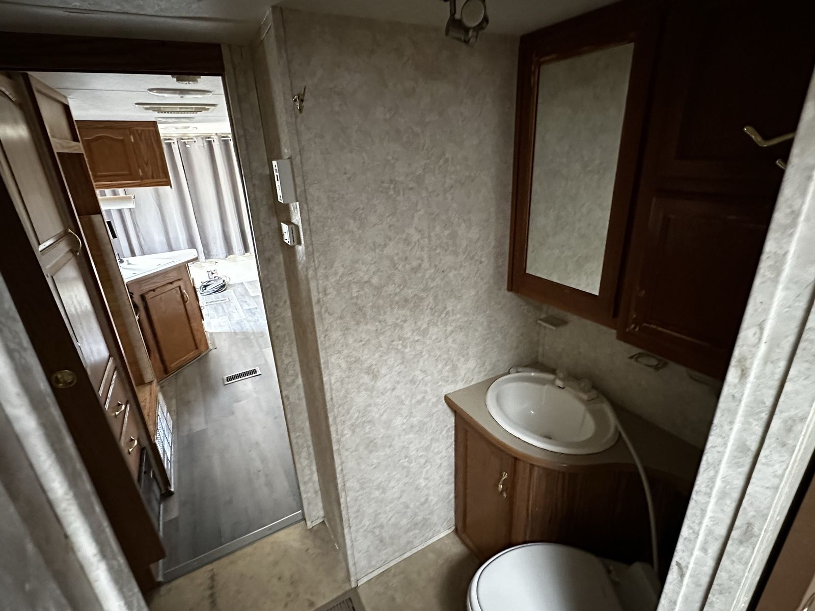 Main image 12