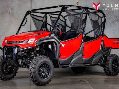 2025 Honda® Pioneer 1000-6 Deluxe Crew