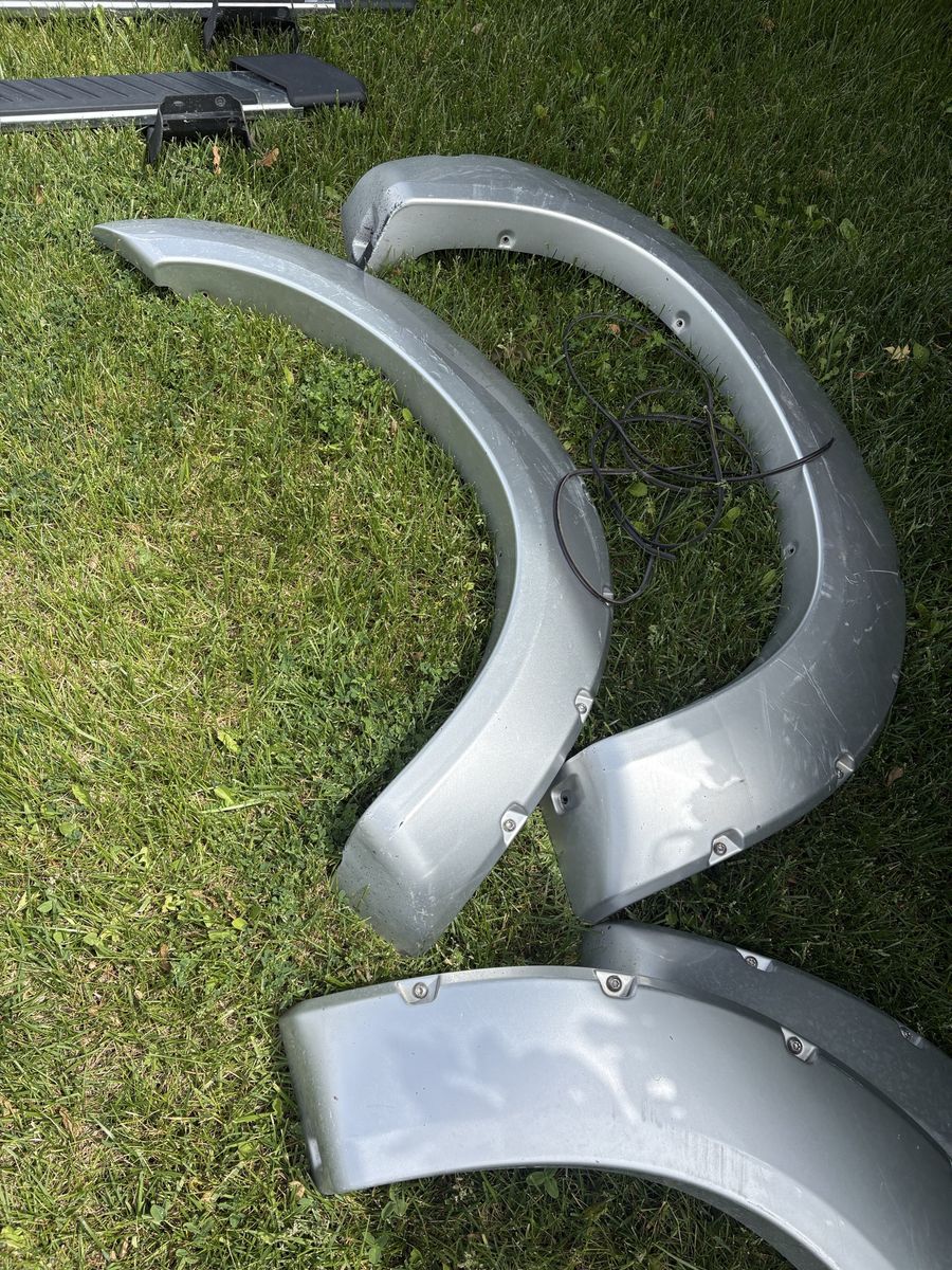 2011 F-350 Fender flares