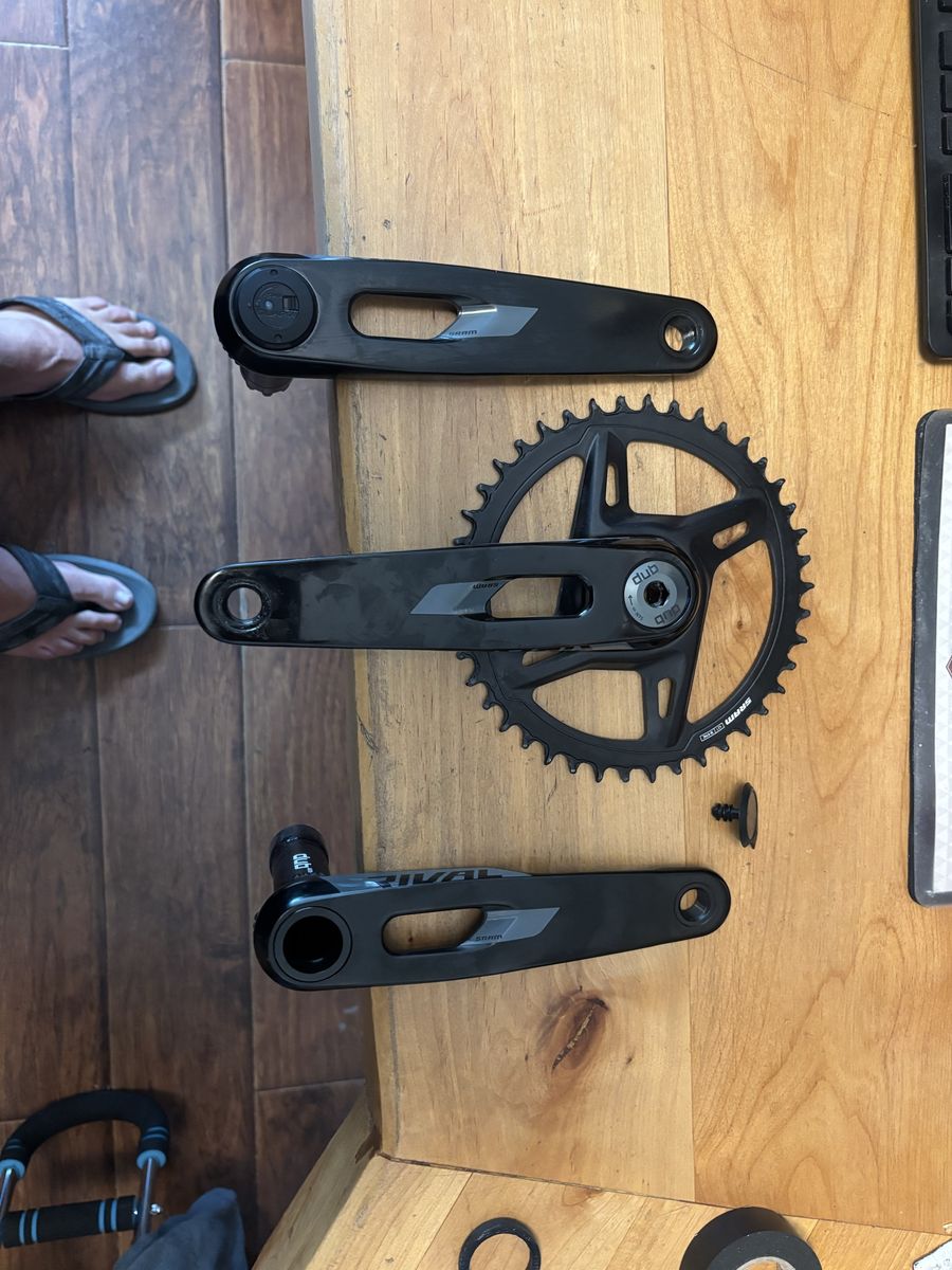 SRAM Rival XPLR with Power