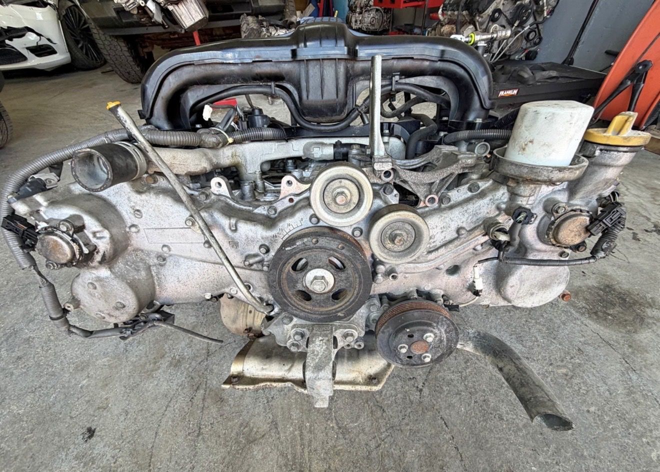 Subaru outback - legacy 2.5L 2013-2014 engine for sale