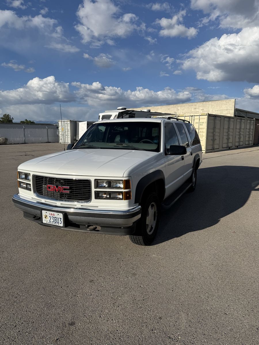 1999 GMC Suburban K1500